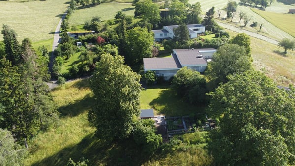 Erhöhte Lage mit herrlicher Fernsicht! 2’434 m2 Bauland in Zone W2! 2