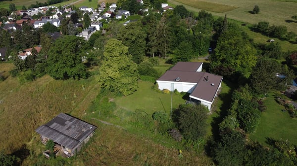 Erhöhte Lage mit herrlicher Fernsicht! 2’434 m2 Bauland in Zone W2! 4