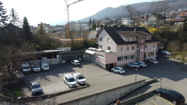 Liegenschaft mit grossem Entwicklungspotenzial! 1