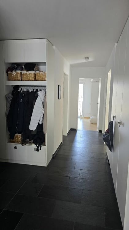 Schöne und grosszügige 5.5 Zimmerwohnung 6