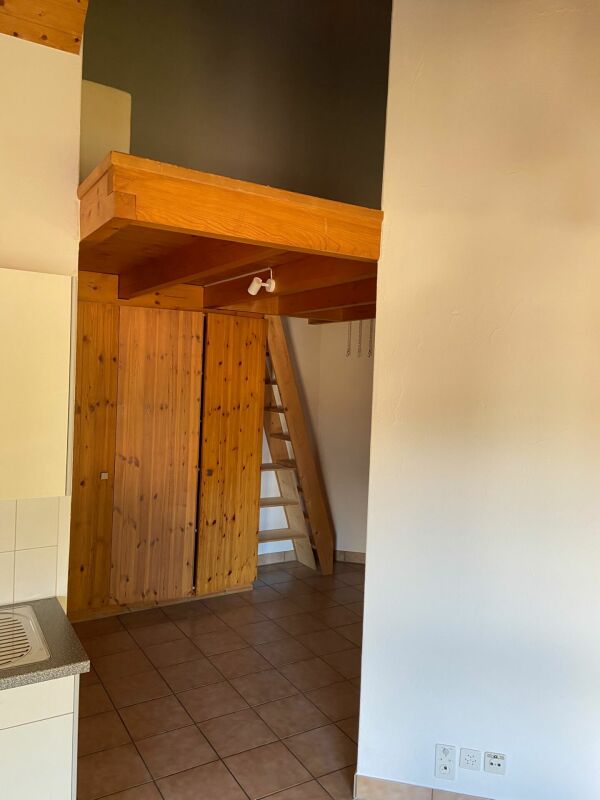Schiers - grosszügige 2.5-Zimmer-Dachgeschosswohnung an zentraler Lage
