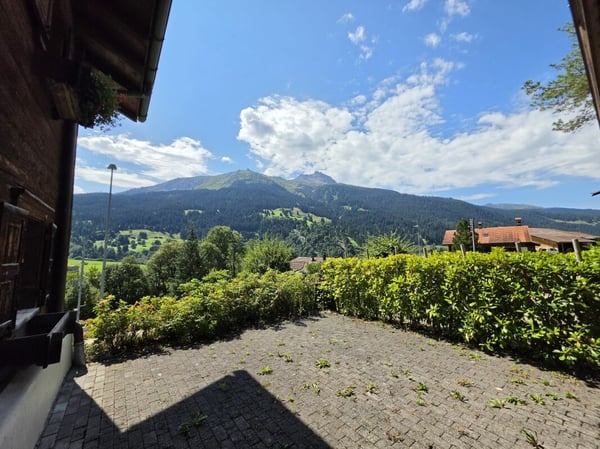 Renovierte 3.5-Zimmer-Wohnung ZUR DAUERMIETE 10