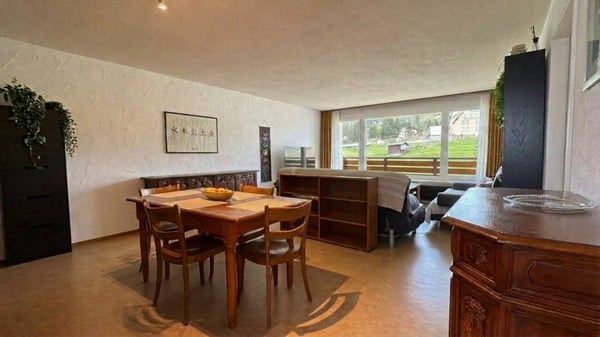 3-Zimmer-Wohnung in Seenähe mit Hallenbad 3