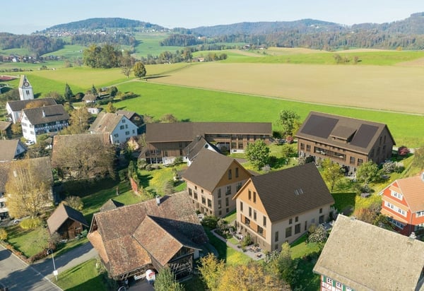 SENNHOF - Doppeleinfamilienhaus an herrlich ruhiger Lage 2