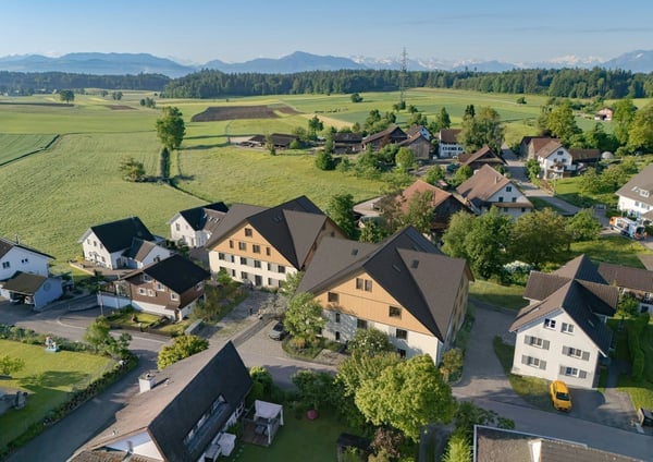 2.5 Zimmerwohnung mit Dachwohnung Feeling! 2