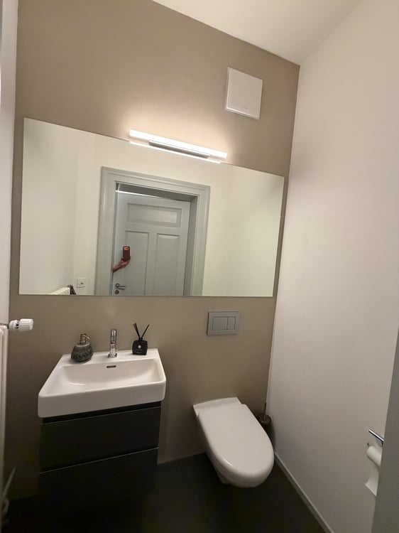 Exklusive 2.5-Zimmer-Altbauwohnung mit historischem Charme und modernstem Ausbaustandard  im Herzen von Zürich 6