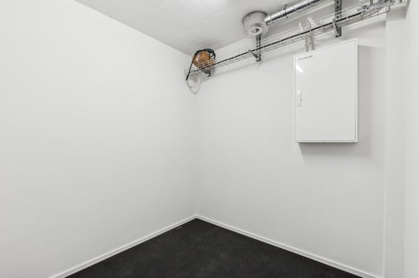 ATTRAKTIVES Büro mit neuem Innenausbau - Einziehen und loslegen 7