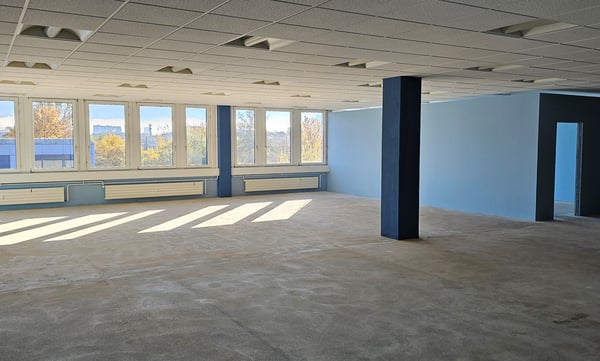 Lager/Archiv mit Tageslicht - Gewerbegebiet Sennweid, Steinhausen 2