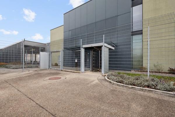 Gewerbeflächen mit vielseitiger Nutzungsmöglichkeit - An zentraler Lage in Oensingen 10