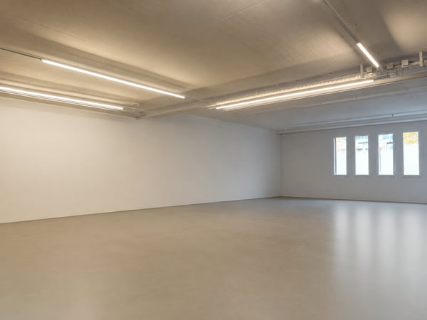 Attraktive Gewerbefläche im Erdgeschoss - Für Produktion und Lager mit Hebebühne 3