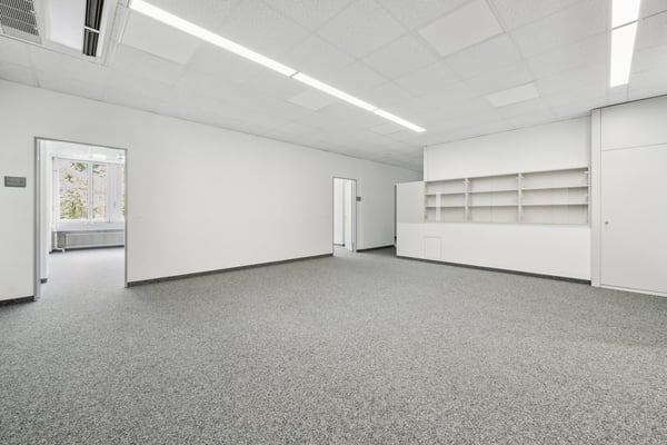 Preiswerte Bürofläche im Reppischtal wartet auf Ihren Bezug 3