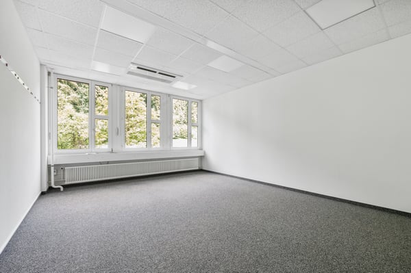 Preiswerte Bürofläche im Reppischtal wartet auf Ihren Bezug 7
