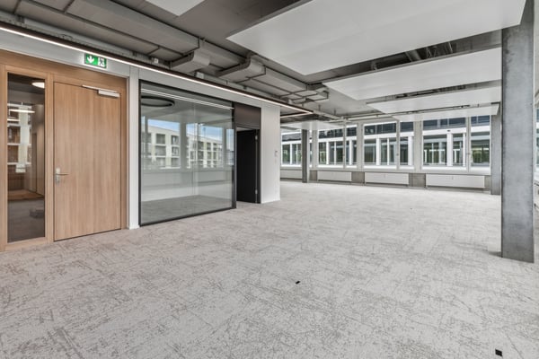 Erstklassige Büroflächen mit fertigem Innenausbau - Jetzt mieten und einziehen! 2