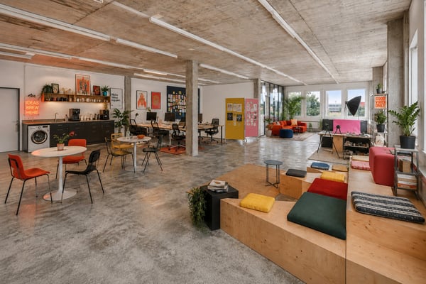 409 m² für Ihren Firmensitz Büro & Showroom in Dintikon - Viel Raum für Ihr Unternehmen flexibel, hell und gut erreichbar. 7
