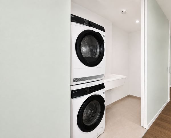 Exklusives Wohnen über den Dächern von Dübendorf – 8.5-Zimmer-Wohnung im 22. Obergeschoss (Nord) | Three Point 9
