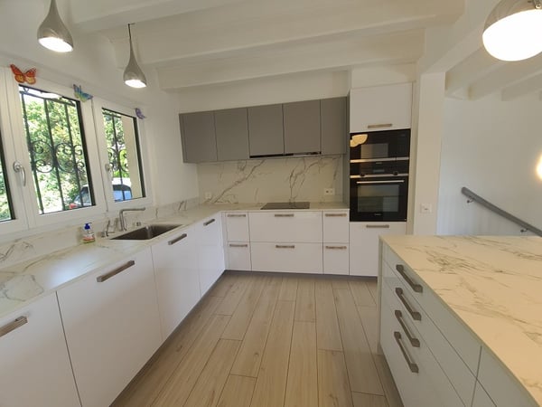 Entièrement rénovée maison de charme (Sus-Châtel). 9