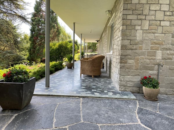 Magnifique loft de 3,5p rénové dans villa de Maître 2