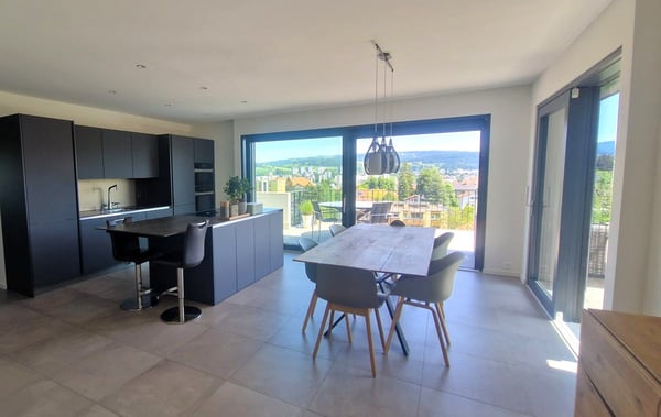 Attique contemporain avec vue imprenable - quartier calme 1