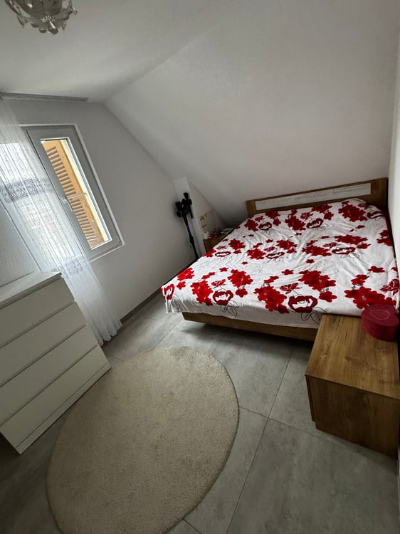 Schöne 1½-Zimmer-Wohnung mit großer Terrasse in Biel/Bienne 4