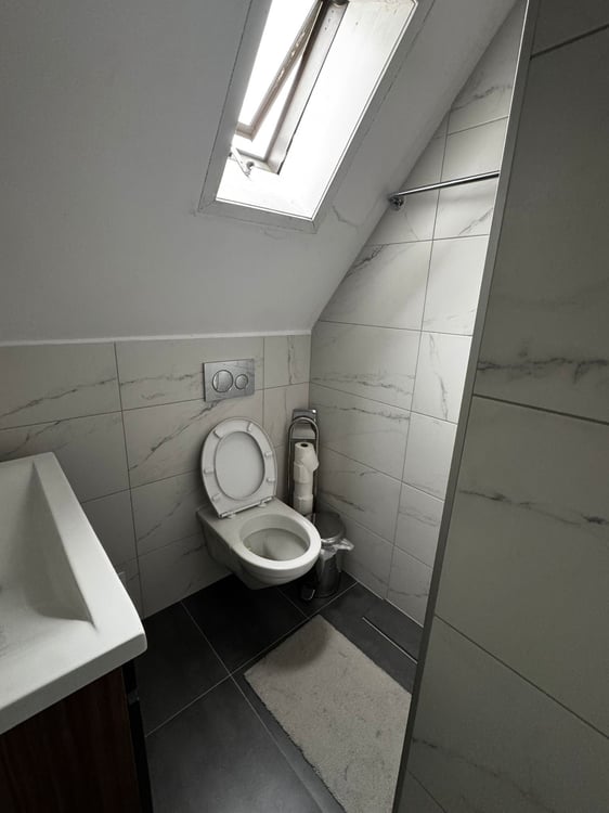 Schöne 1½-Zimmer-Wohnung mit großer Terrasse in Biel/Bienne 2