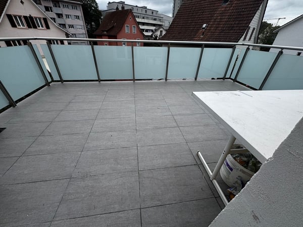 Schöne 1½-Zimmer-Wohnung mit großer Terrasse in Biel/Bienne 5