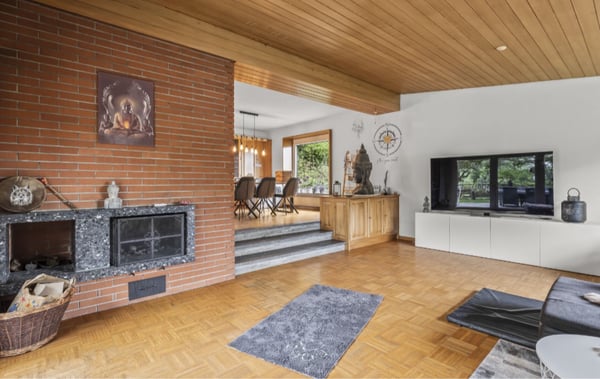 Eine Immobilie - 2 Häuser - 6 Garagenplätze 3