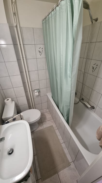 Centre-ville avec place de parc ! 4