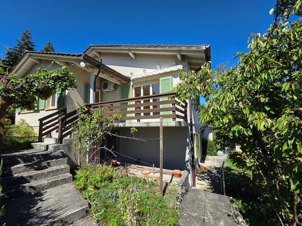 Charmante maison individuelle avec vue  à Hauterive 2