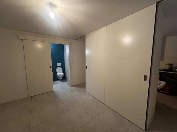 Bel appartement rénové 2 pièce Neuchâtel 3