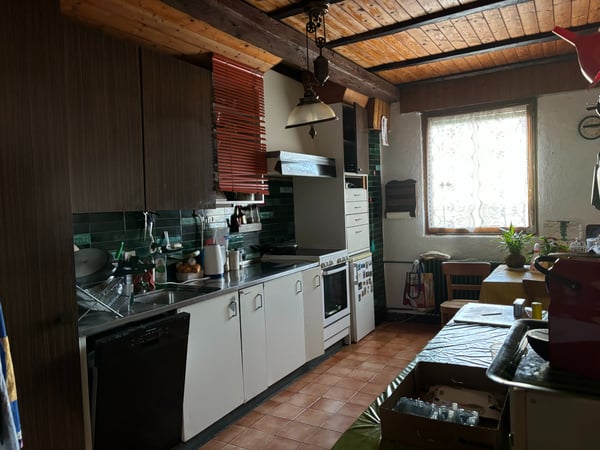 Maison d'environ 250m2 avec potentiel de transformation 3