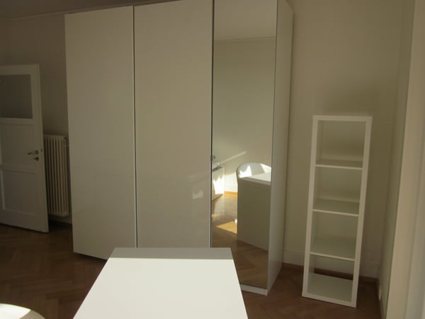 Chambre meublée lumineuse en colocation 2