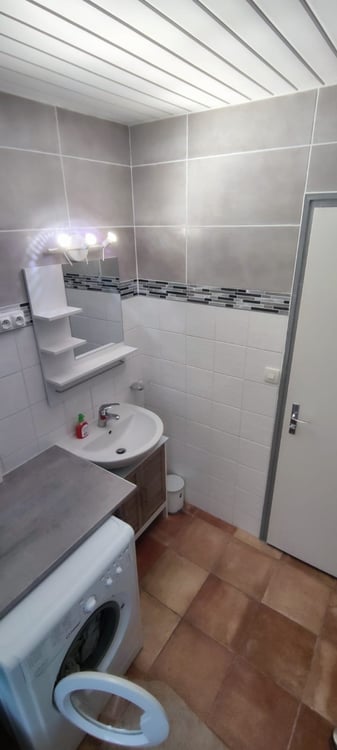 Confortable chambre à louer proche Genève et Lausanne 2