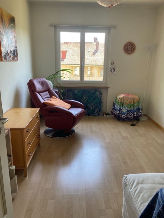 Chambre disponible à Bienne (Berne) pour une sous-location 1