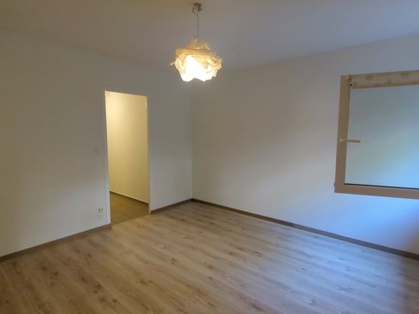 Studio proche gare Lausanne (visites sur rdv) 2