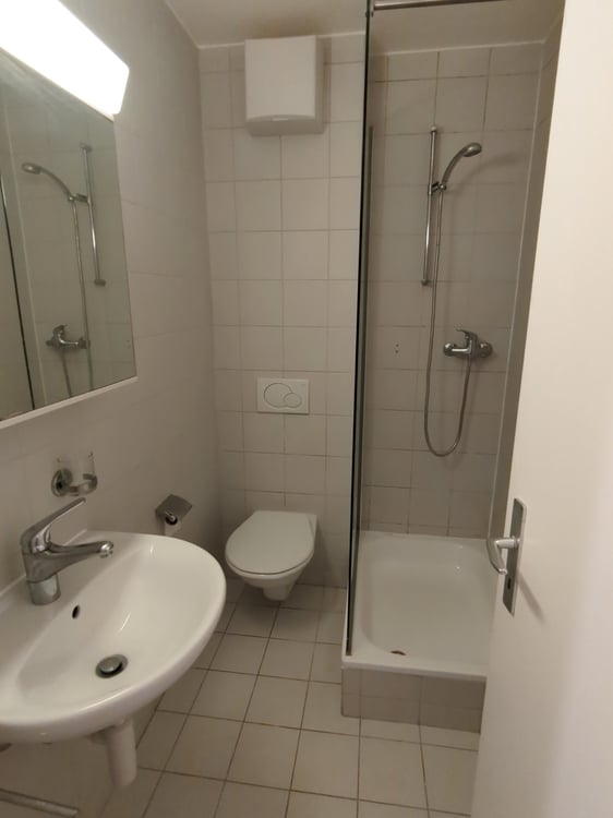 Studio proche gare Lausanne (visites sur rdv) 4