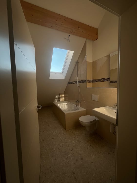 Neugebaute Wohnung zu vermieten 3