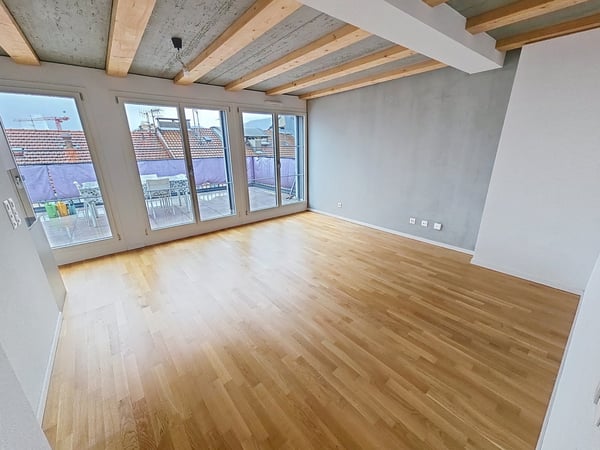 REPRISE BAIL - 1 pièces de 71 m2 à louer 1