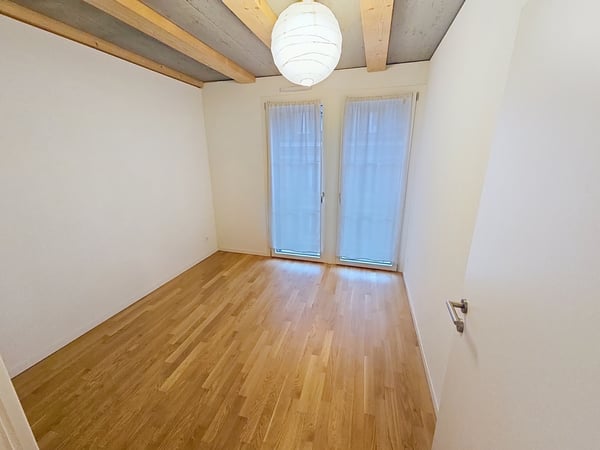 REPRISE BAIL - 1 pièces de 71 m2 à louer 11