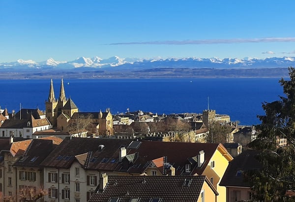 A sous-louer 1 pièces à Neuchâtel de juin à septembre 2026 3