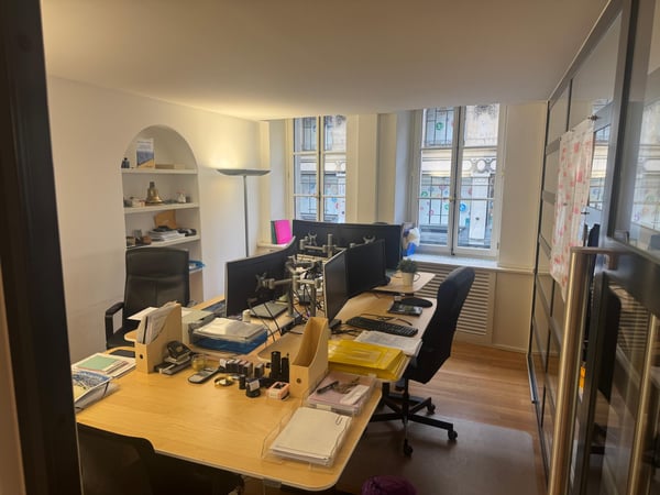 Bureau a partager au centre ville 4