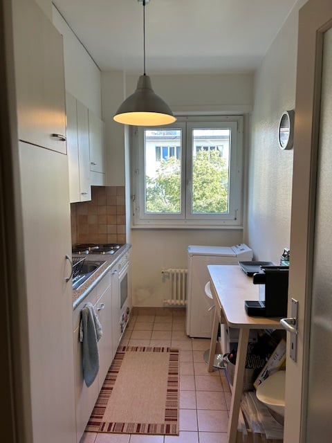 Sous-location de suite appart. meublé de 1 pièces, 6 mois 5