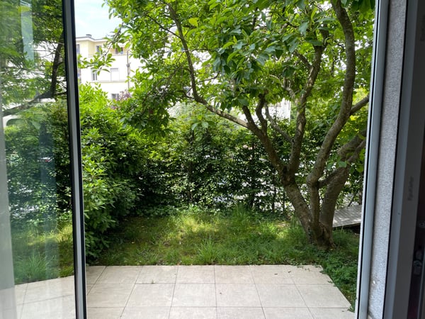Bel appartement meublé 1.5 pièces avec jardin privatif 5
