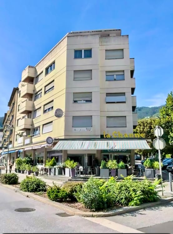 Charmant appartement loué à vendre au centre ville de Sierre 12