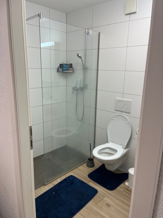 Studio en face du lac et proche de l'université et du centre 3