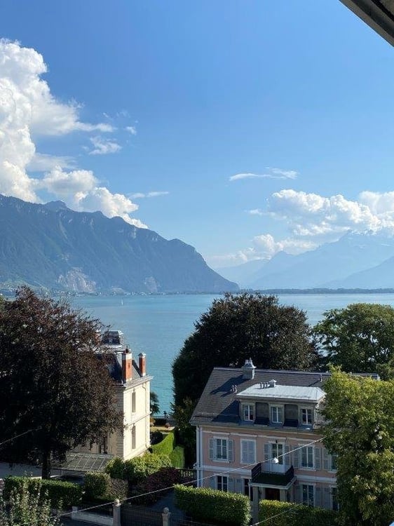 Clarens, beau 1 pièces avec magnifique vue sur le lac 1