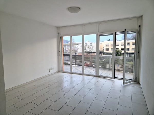 privato affitta 1.5 locali a Balerna, con posteggio 4