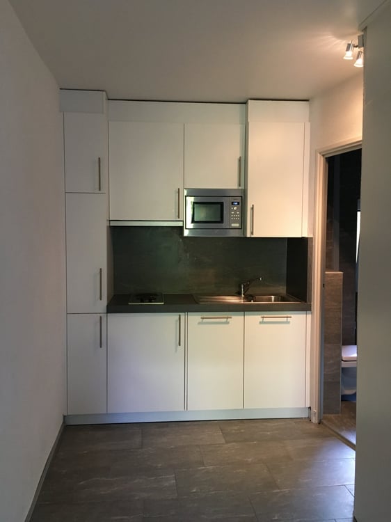 Studio Centre-ville Neuchâtel 4