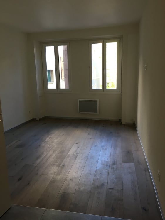 Studio Centre-ville Neuchâtel 1