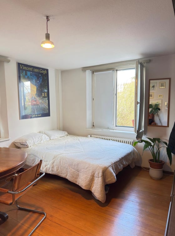 Für zwei Personen! Voll möbliertes 140 m² großes Apartment 3