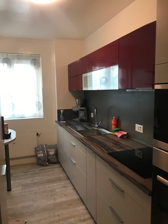 Superbe 1 pièces, vue sur le lac, proche centre-ville 2